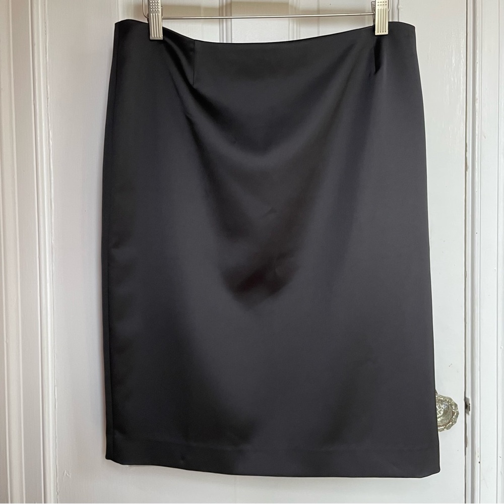 Kenneth Cole Black Pencil Skirt NEW Size 10 Above the Knee New with Tags NWT